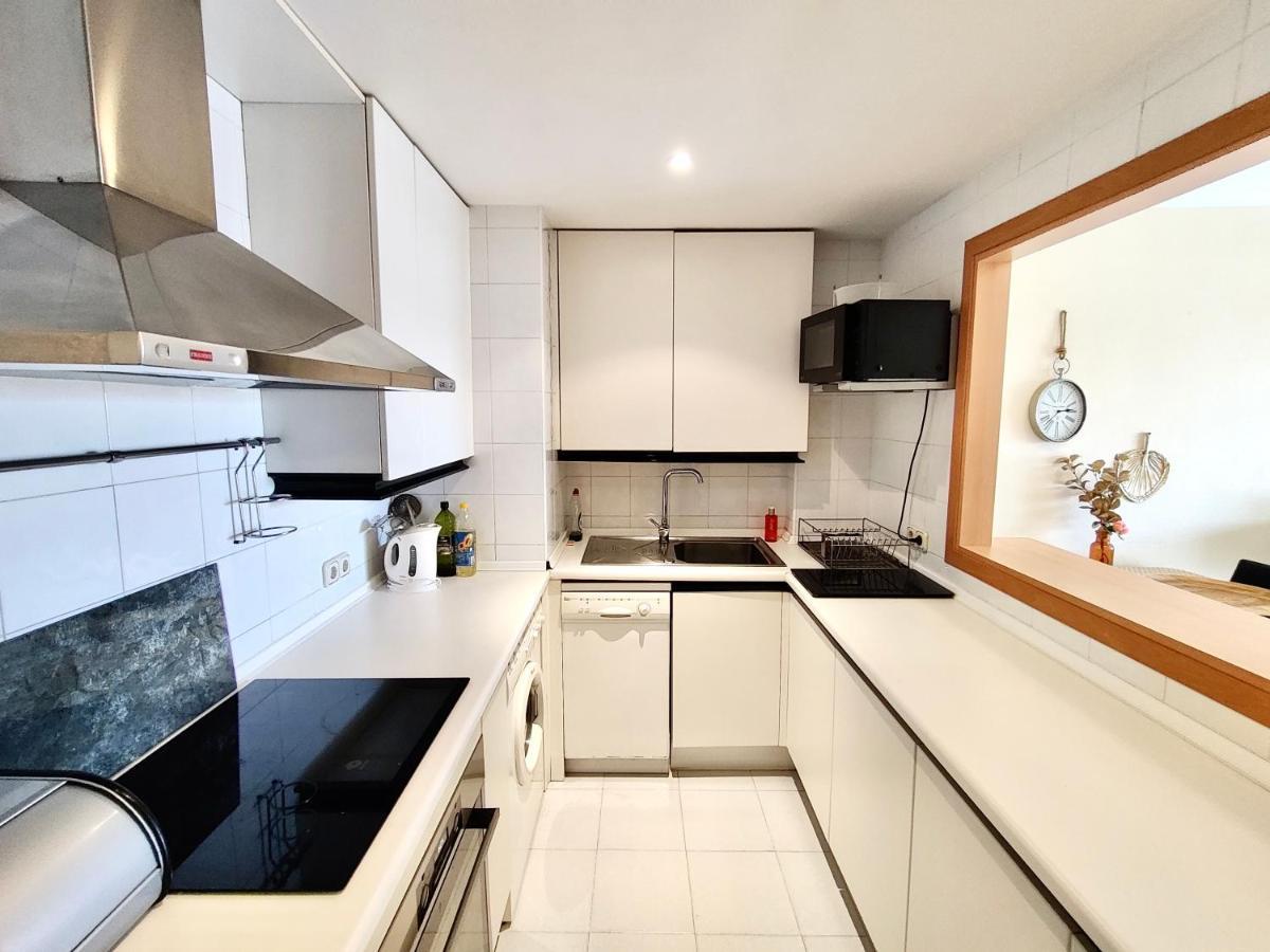 Exclusive Puerto Banus Beach Apartment Free Parking Wifi & Swimming Pool Marbella Exterior photo