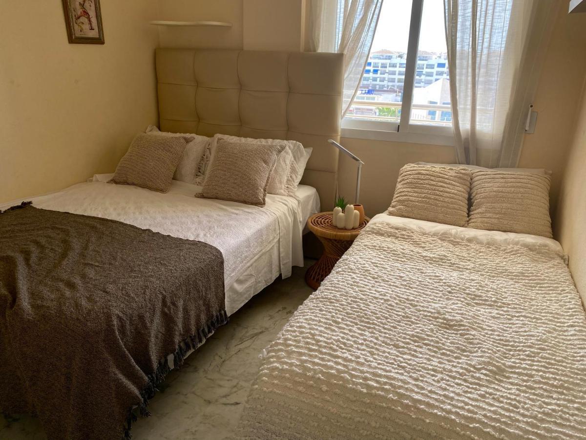 Exclusive Puerto Banus Beach Apartment Free Parking Wifi & Swimming Pool Marbella Exterior photo